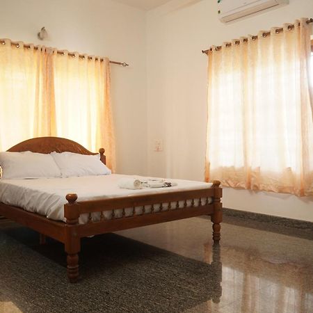 Joby Homestay Kadamakudy Коччи Экстерьер фото